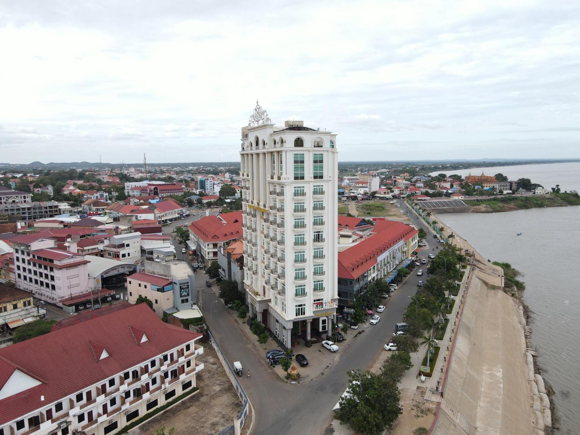 Lbn Asian Hotel Kampong Cham Exteriér fotografie